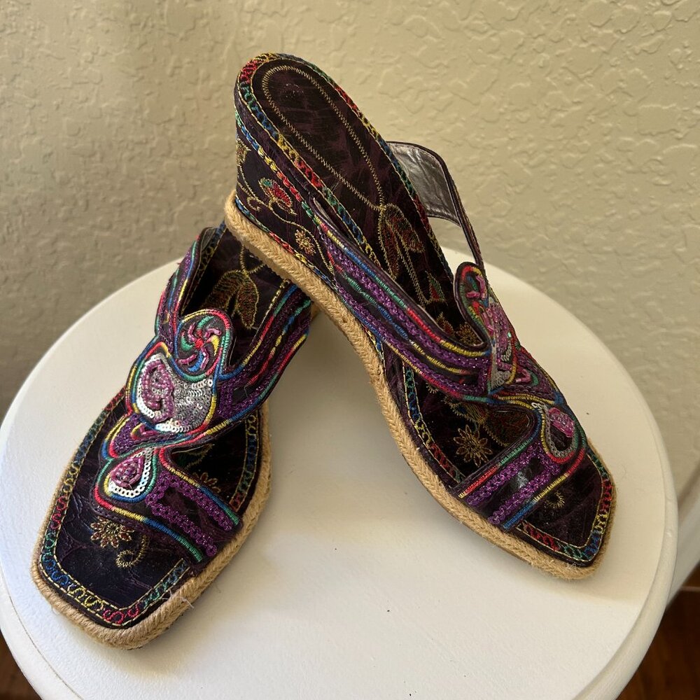 John Fashion Purple Embroidered & Beaded Sandals